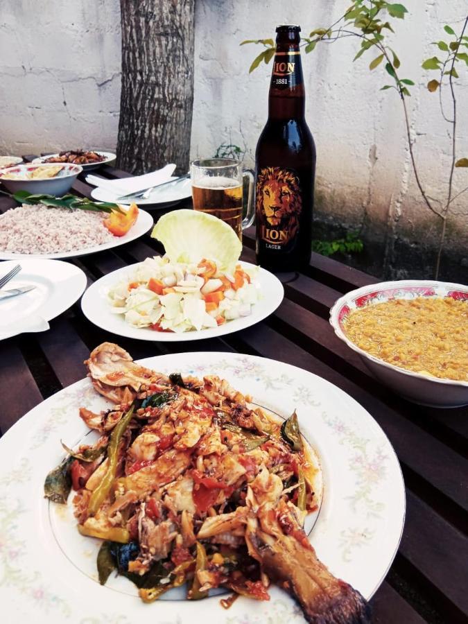 Menaka Homestay Tangalle Dış mekan fotoğraf